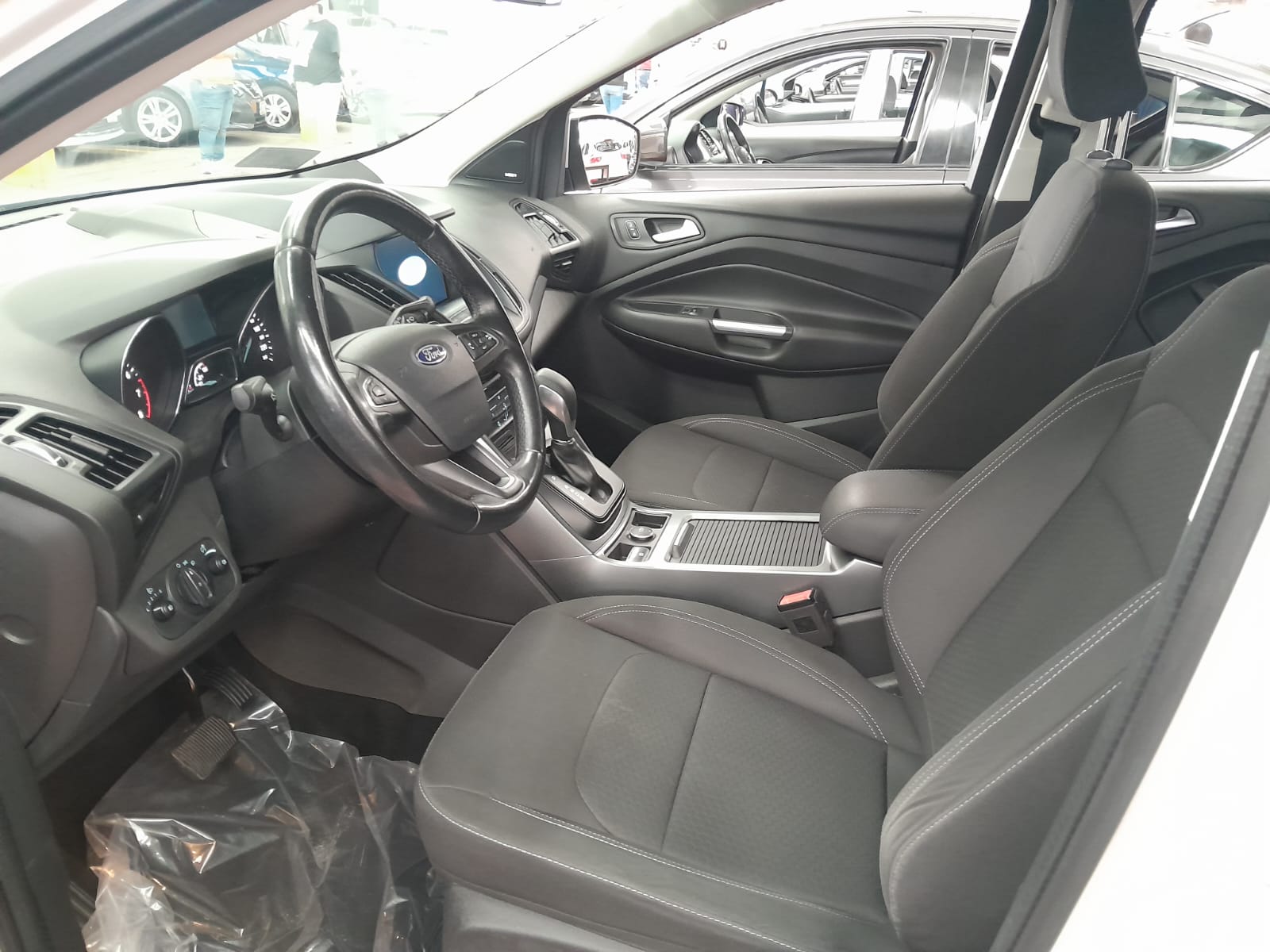 Ford Escape Plus 2018 At
